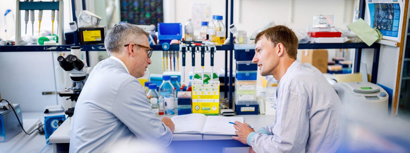 Arthritis Uk Researchers Discussing Award