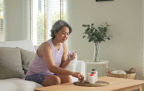 Calcium and vitamin D for osteoporosis