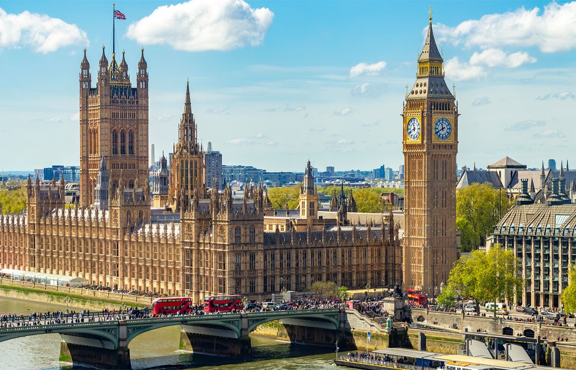 UK houses of parliament 