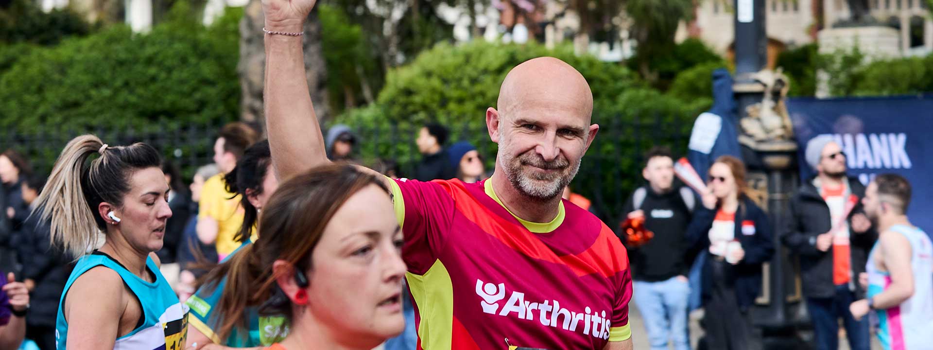 An Arthritis UK runner at the Brighton Marathon