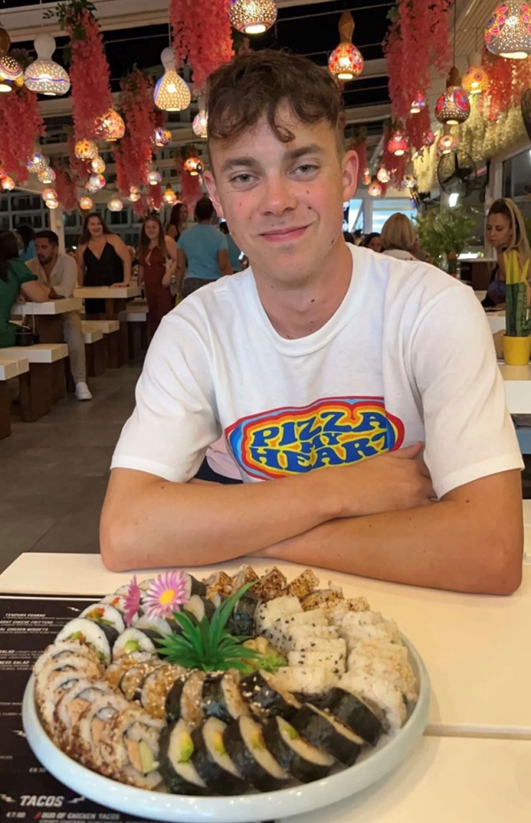 Charlie Eating Healthy Food